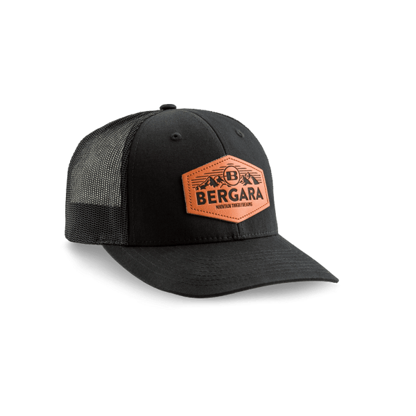 Gorra Bergara Yukon Color Negro Con Parche Logo Bergara